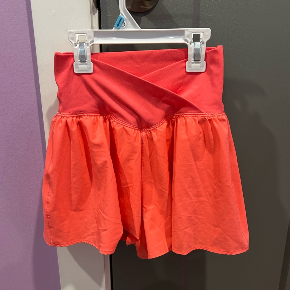 Offline by Aerie crossover flowy shorts